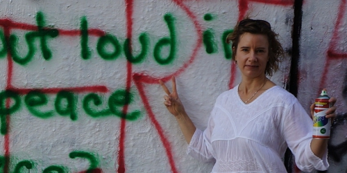 "Let's dream out loud how to support peace"